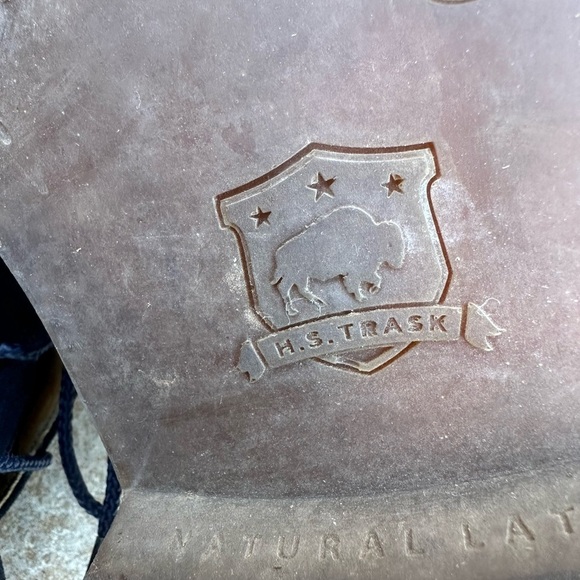 Mens Trask boots. Navy blue suede. - Picture 11 of 12